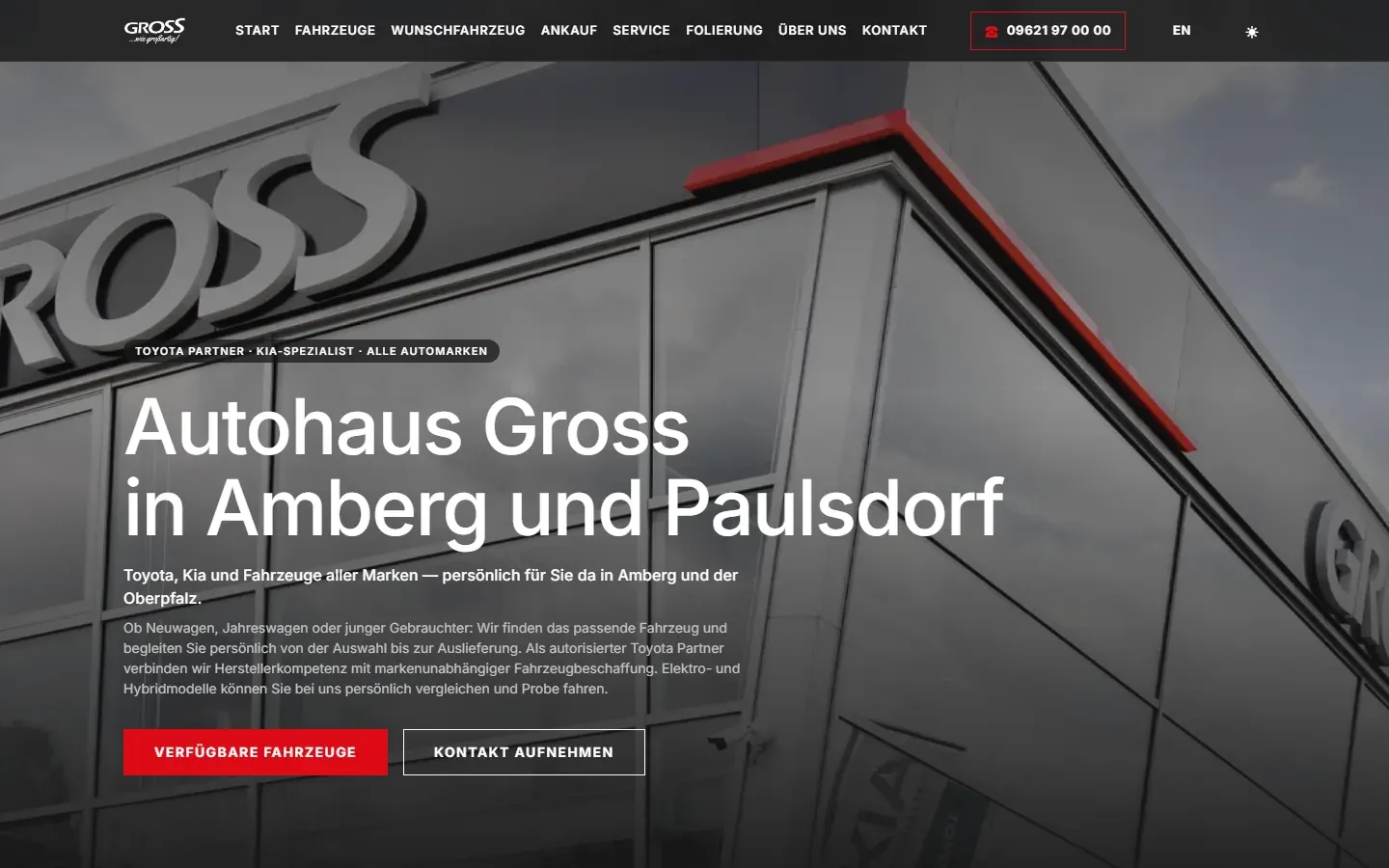 Autohaus Gross: Startseite mit Autohaus-Fassade und Fahrzeugsuche
